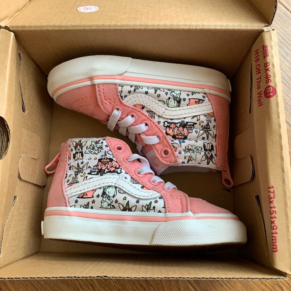 Vans Sk8-Hi Zip Puppicorns Size T5 Girls
